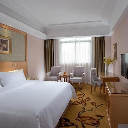Vienna Hotel Shenzhen Buji Ganli Road Εξωτερικό φωτογραφία