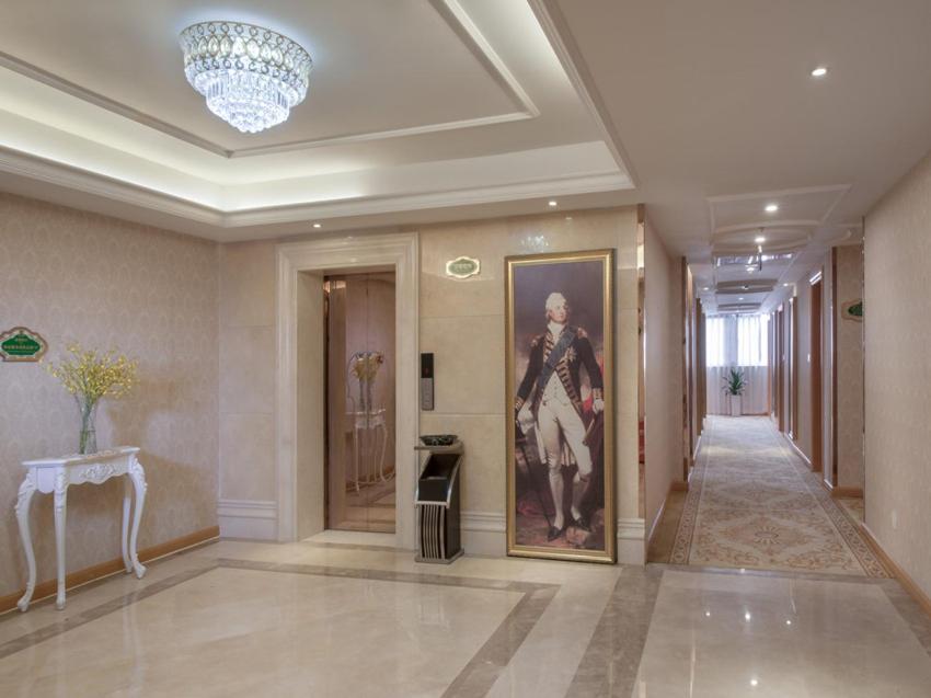 Vienna Hotel Shenzhen Buji Ganli Road Εξωτερικό φωτογραφία